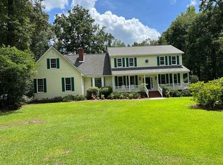 206 Creekview Rd, New Bern, NC 28562