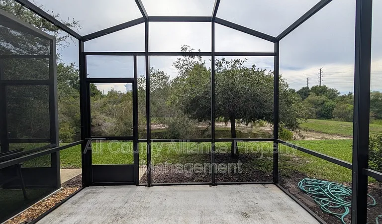 4272 Fennwood Ct — Photo 10