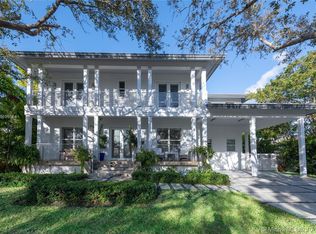 370 Glenridge Rd, Key Biscayne, FL 33149