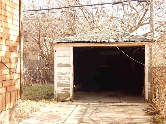 5044 Roosevelt