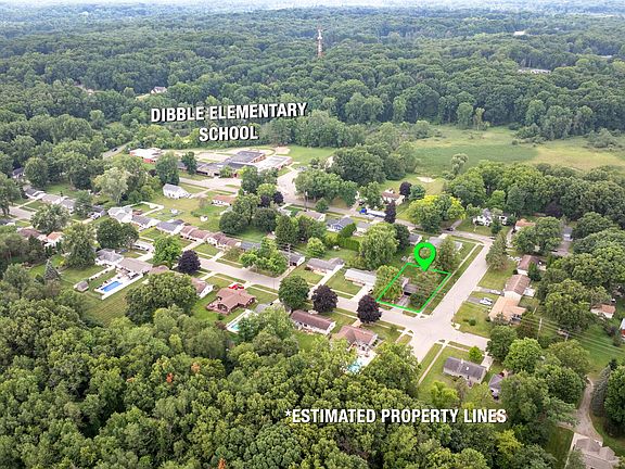 5th image of 3324 Blue Ln