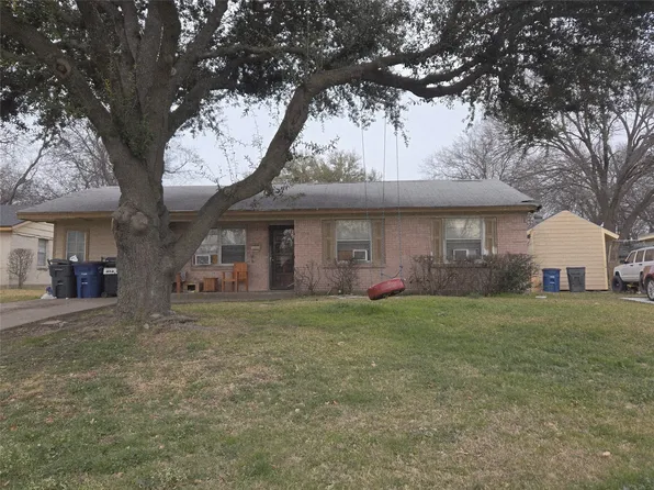 923 Edgedale Dr, Dallas, TX 75232