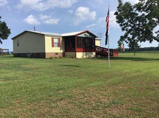 675 Fann School Rd, Salemburg, NC 28385