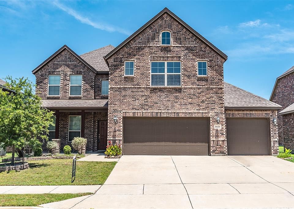 1st image of 1021 Lavender Dr