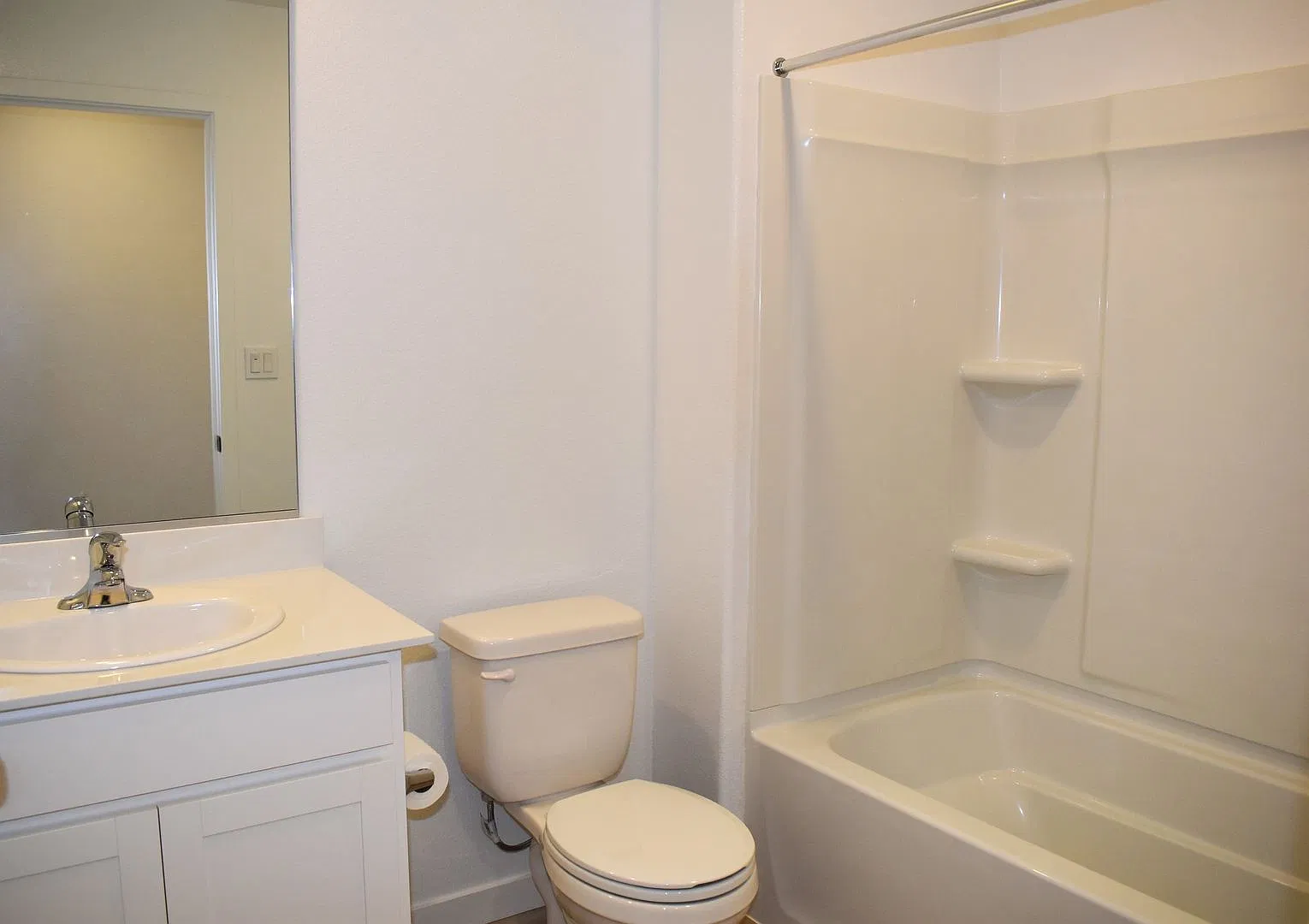Resident Benefit Package Property — Photo 3