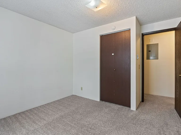 3128 E 28th Ave — Photo 14