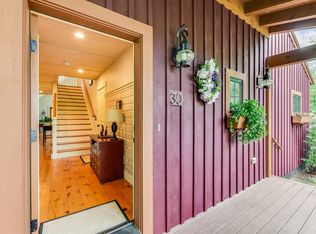 30 Hickorywood, Plymouth, MA 02360