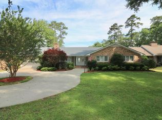 16 S Lakeshore Dr, Whispering Pines, NC 28327