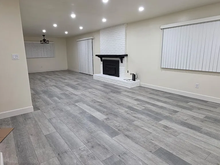 1005 W Cambridge Ave — Photo 3