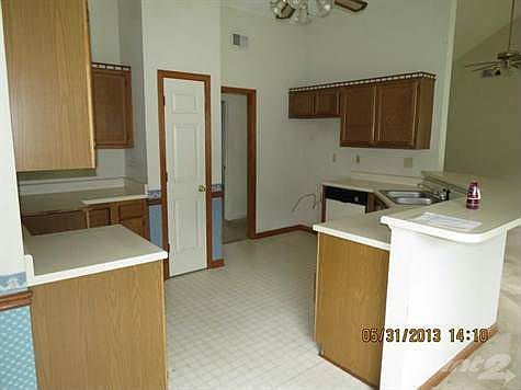 2nd image of 2761 Arbor Lane Dr