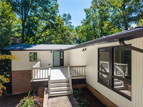 231 Kings Way, Clemson, SC 29631