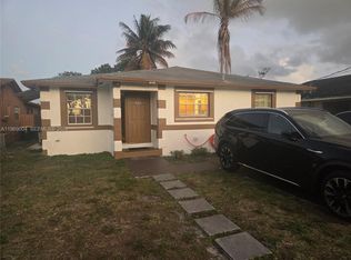 Town Of Modelo (Dania) B-, Dania Beach, FL 33004