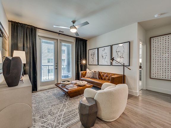 2nd image of 400 W Main St #2030