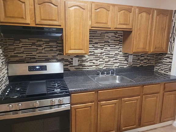 2nd image of 28 Tremont Ave