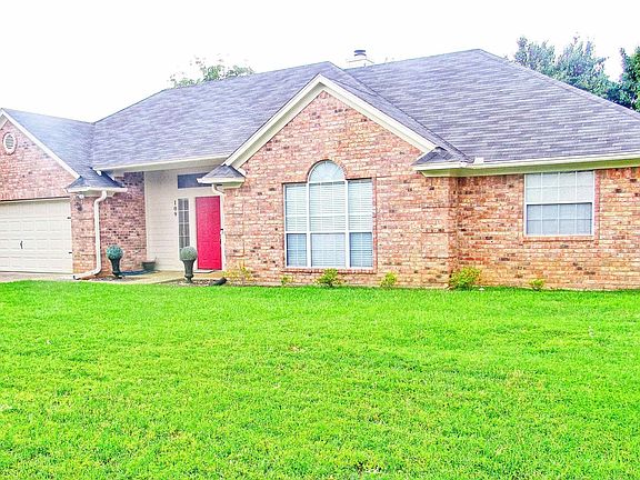 5th image of 109 Bluebird Ln