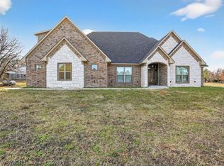 1104 Maple Ln, Stigler, OK 74462