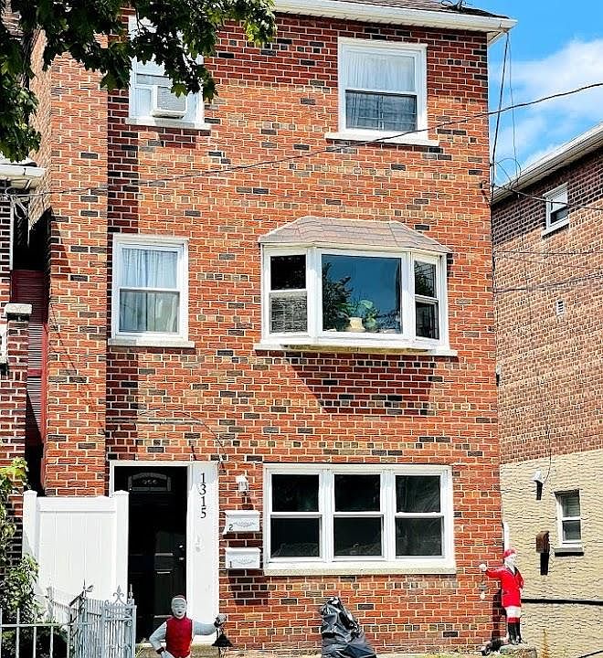 1st image of 1314 Kearney Ave