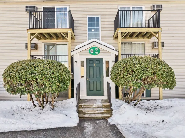 111 White Cedar Boulevard, Portsmouth, NH 03801