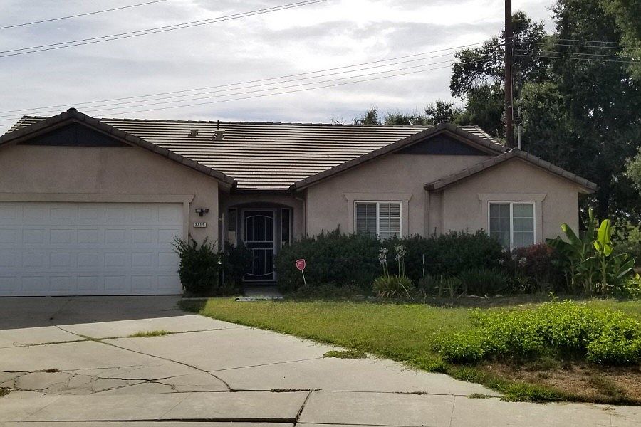 1st image of 3719 E Murray Ct