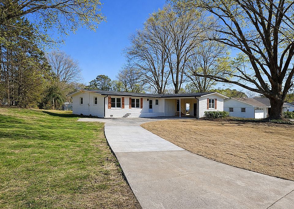 1st image of 127 W John Hand Rd