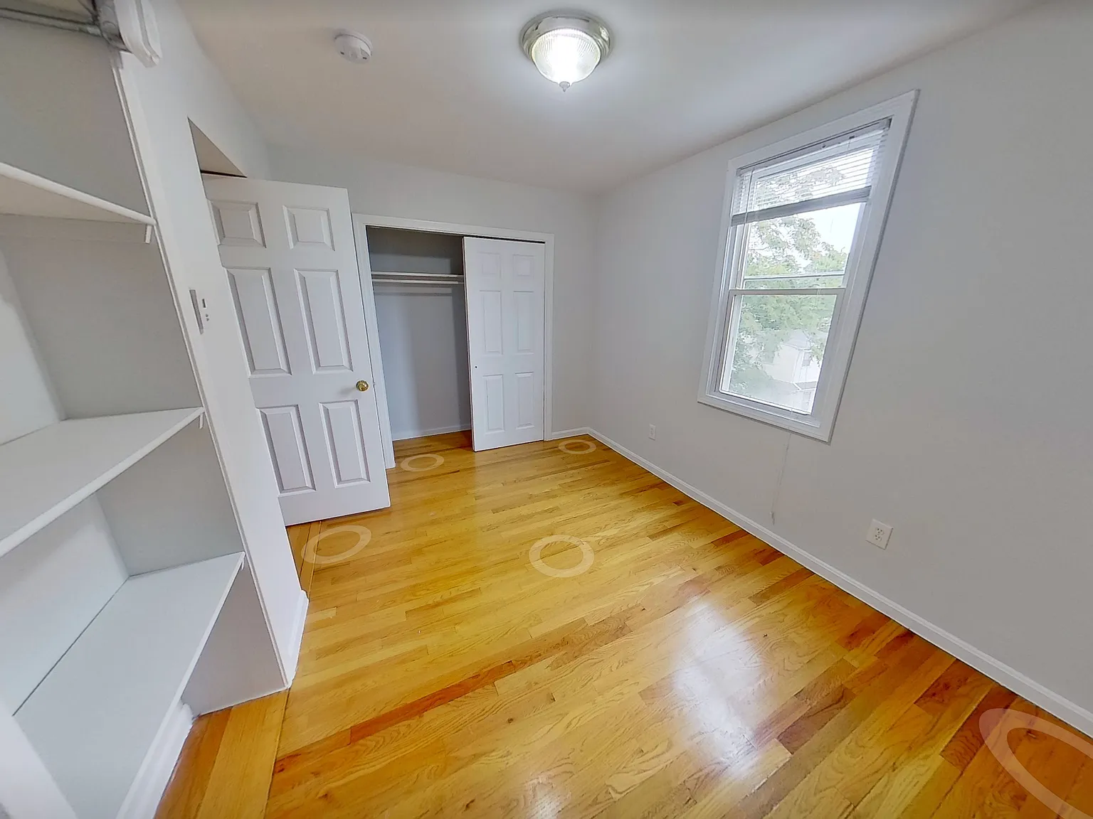 35 South St — Photo 4