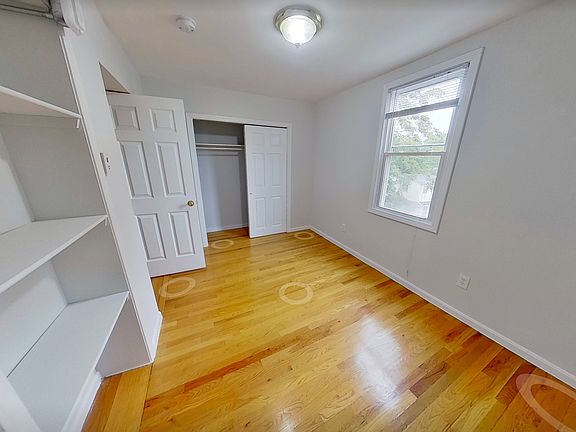 4th image of 35 South St APT 8