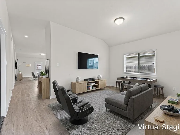 21409 Mary Myrtle St — Photo 13