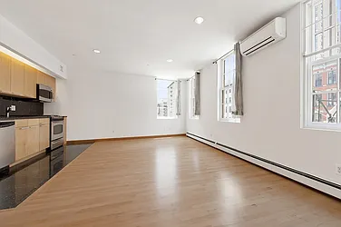 Rented by Nest Seekers International