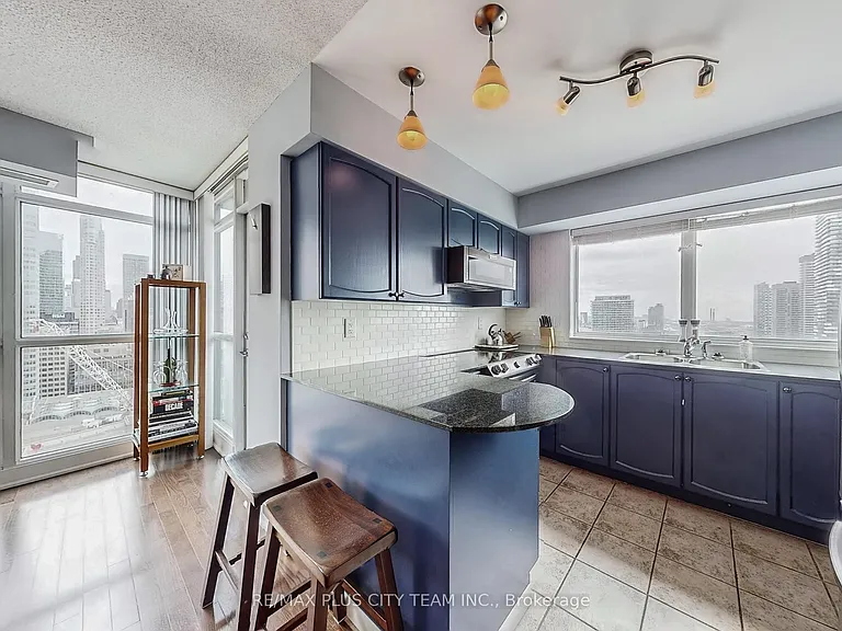 18 Yonge St #2904 — Photo 7