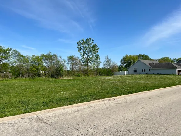 130 Kevin Dr #10, Coal City, IL 60416