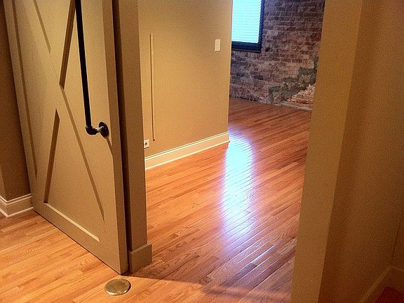 5th image of 621 S Plymouth Ct APT 501