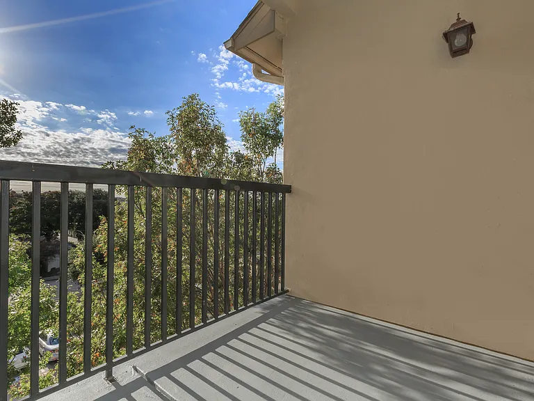 13695 Goldmark Dr — Photo 29