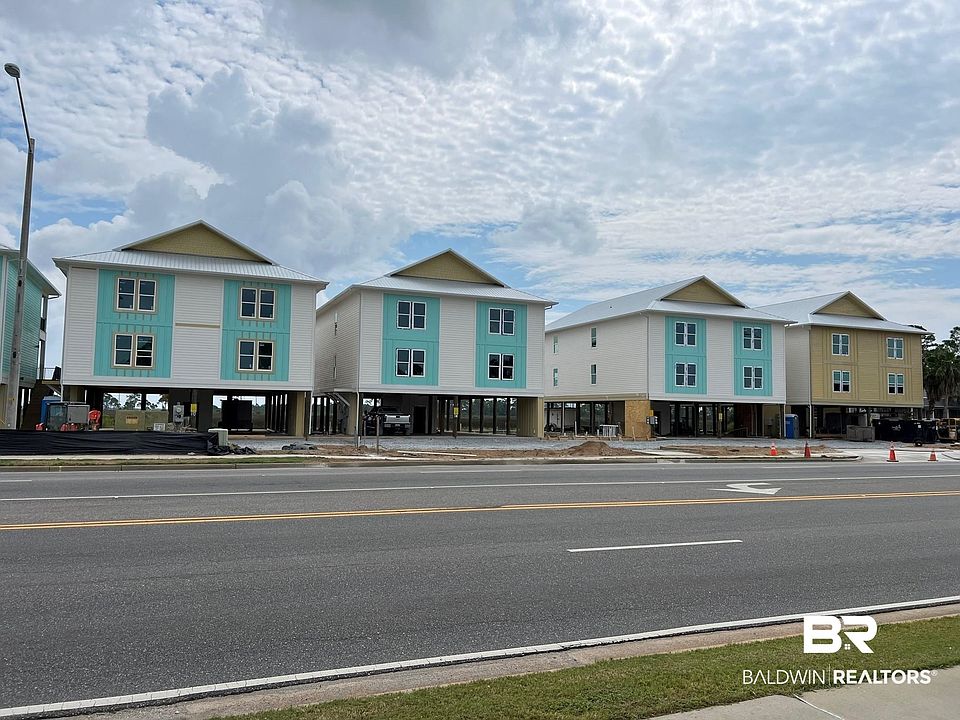 1st image of 840 Gulf Shores Pkwy #207
