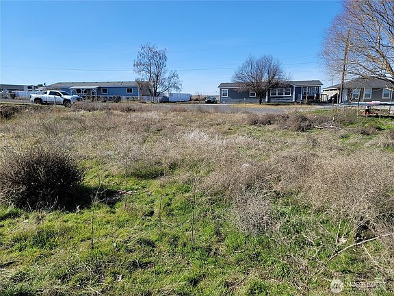 2nd image of 0 Lots 17 - 20 Block 26 Jackson Avenue S