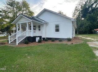 331 N Dunn St, Angier, NC 27501