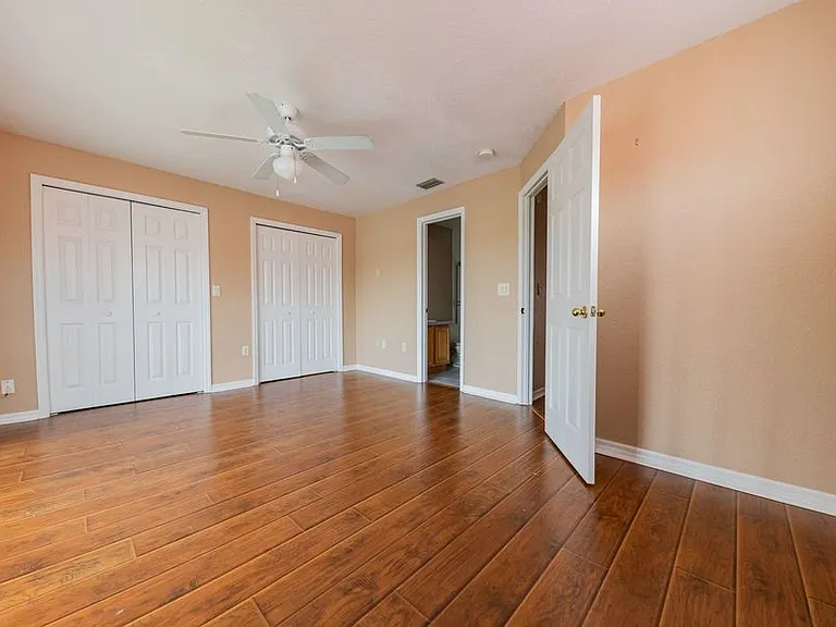2218 Garden Lake Dr — Photo 6