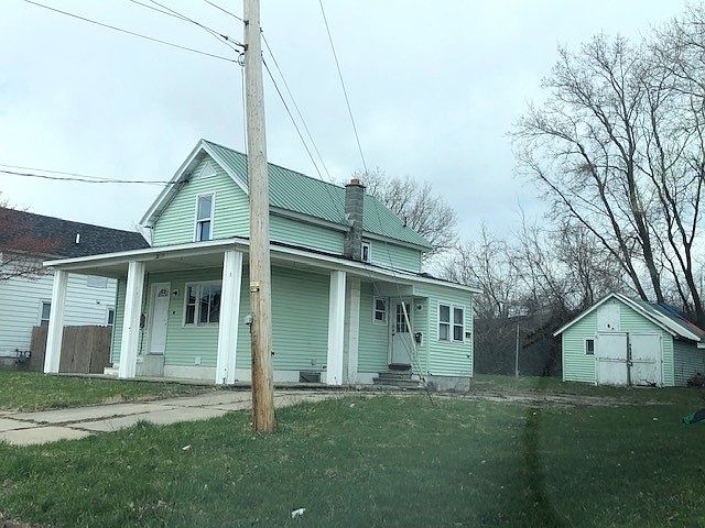 1st image of 110 Jefferson Ave
