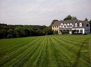 1020 Fairview Rd, Glenmoore, PA 19343