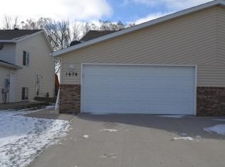 1676 10th St W, West Fargo, ND 58078