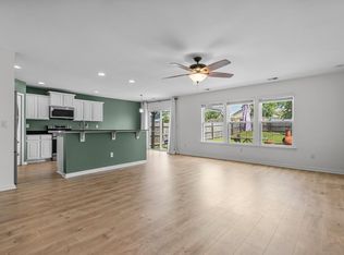 557 Rusting Oak Dr, Columbia, SC 29209