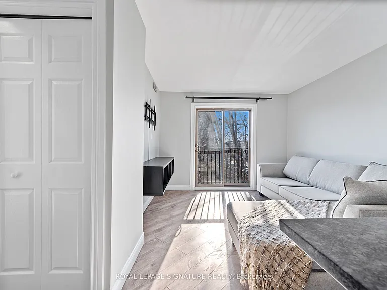 28 Victoria Ave N #312 — Photo 8