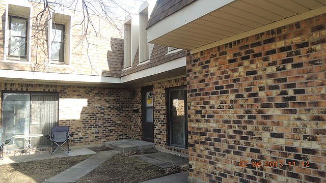 1st image of 2056 Country Club Dr