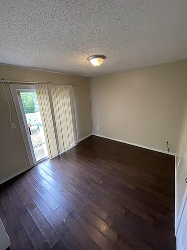 4060 Crabtree Ct Photo 1