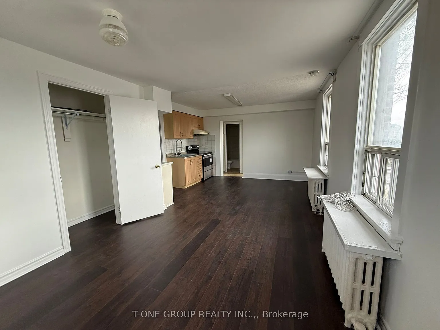 3 bed, $2,550 — Photo 4