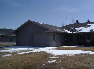 1005 34th Ave SW, Minot, ND 58701