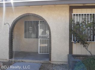 5821 Smoke Ranch Rd, Las Vegas, NV 89108