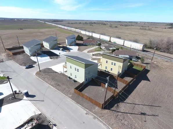 (undisclosed Address), Lockhart, TX 78644