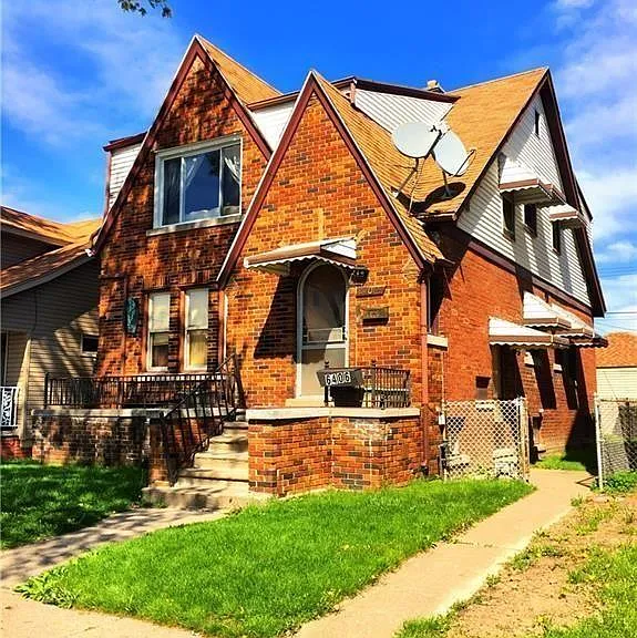 6406 Mead St — Photo 1