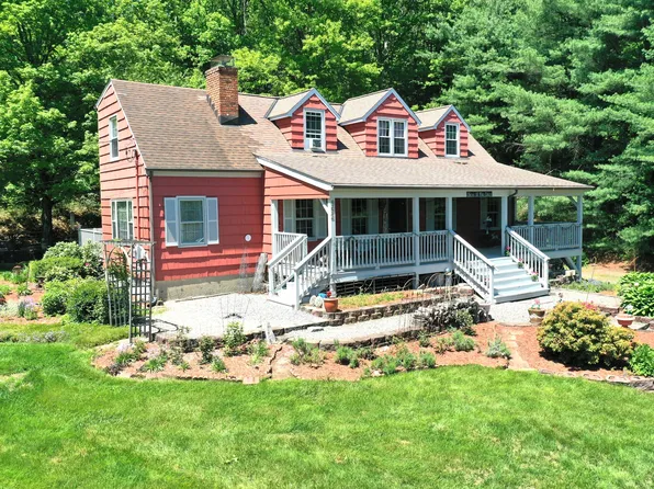 259 Old Town Farm Road, Woodbury, CT 06798