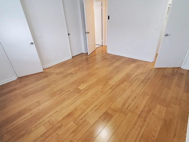 142 S Esplanade St #208 — Photo 9